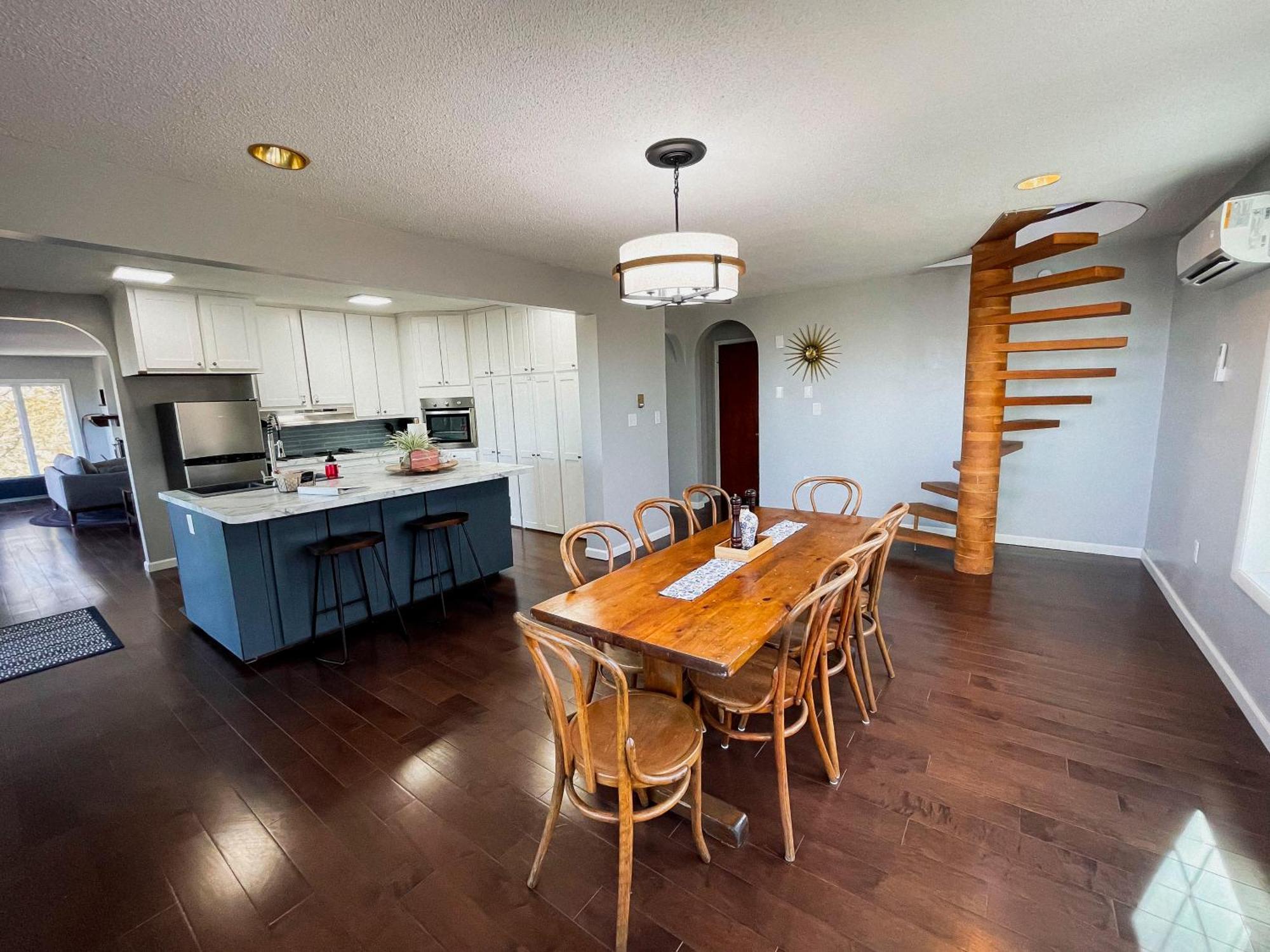 Finn'S Hideaway -Modern Family River Home Keokuk Exterior photo